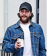 02.jpg