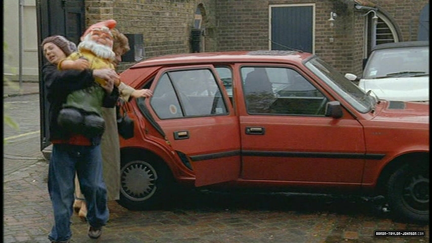 215.jpg