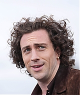 143.jpg